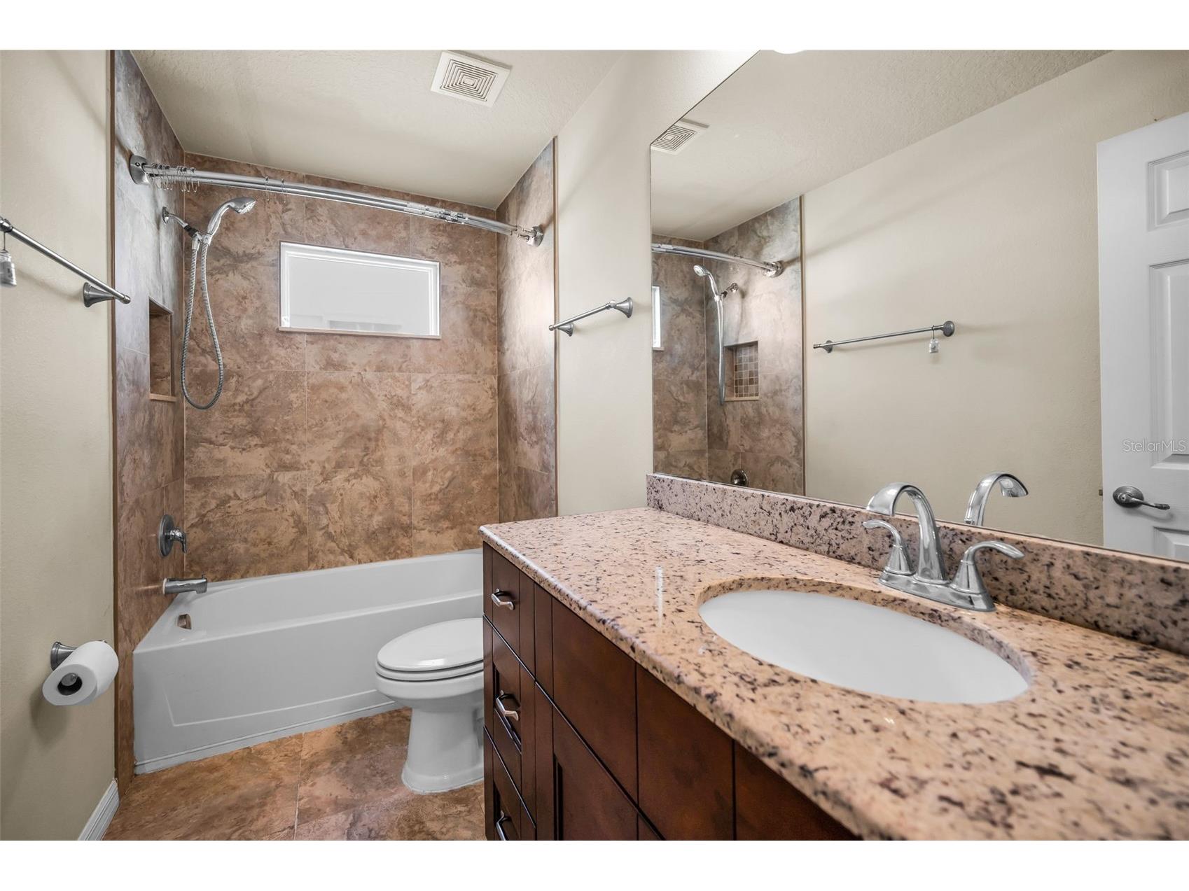 5064 Royal Palms Way #204 New Port Richey FL 34652 TB8454049 image21