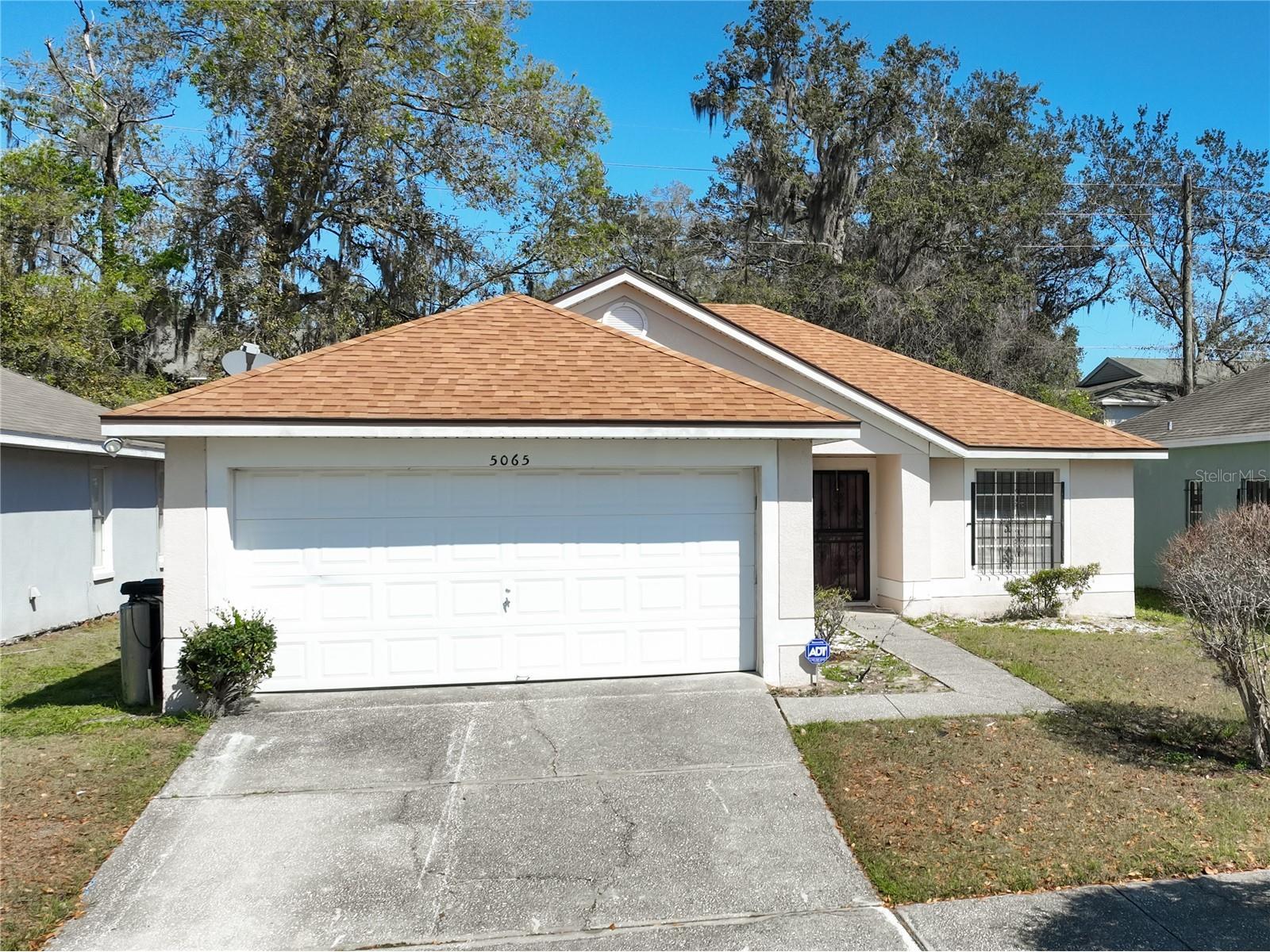 5065 Foxcroft Court Orlando FL 32808 V4947909 image2