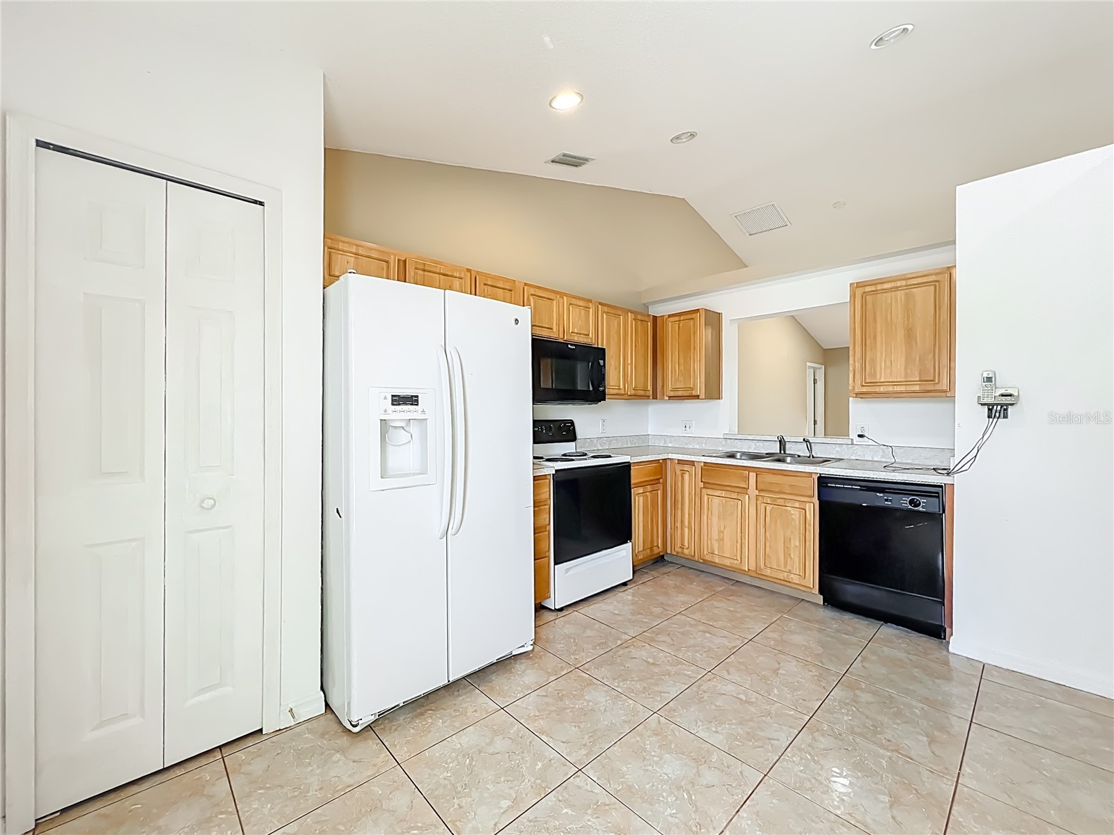 5065 Foxcroft Court Orlando FL 32808 V4947909 image26