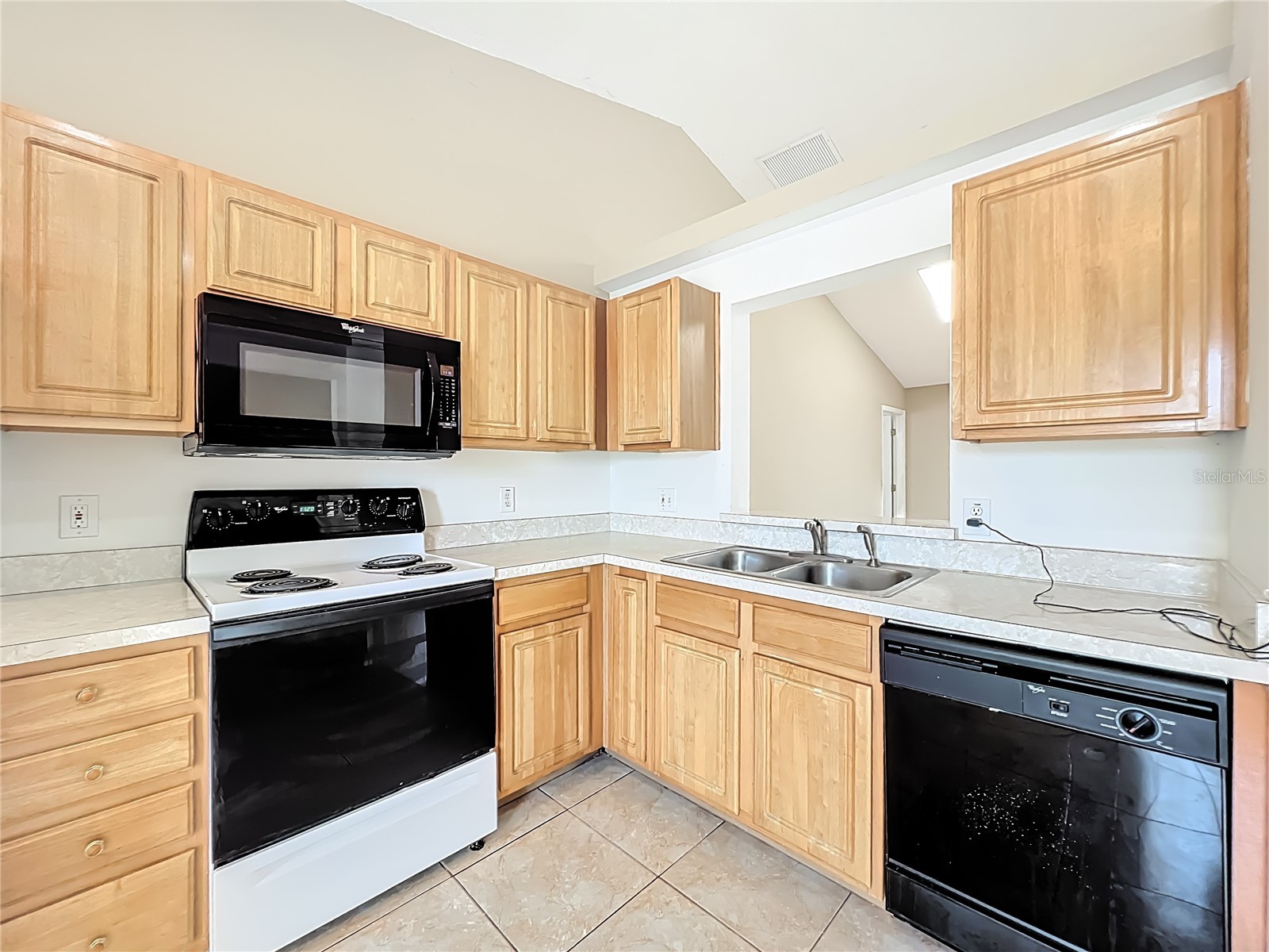 5065 Foxcroft Court Orlando FL 32808 V4947909 image27