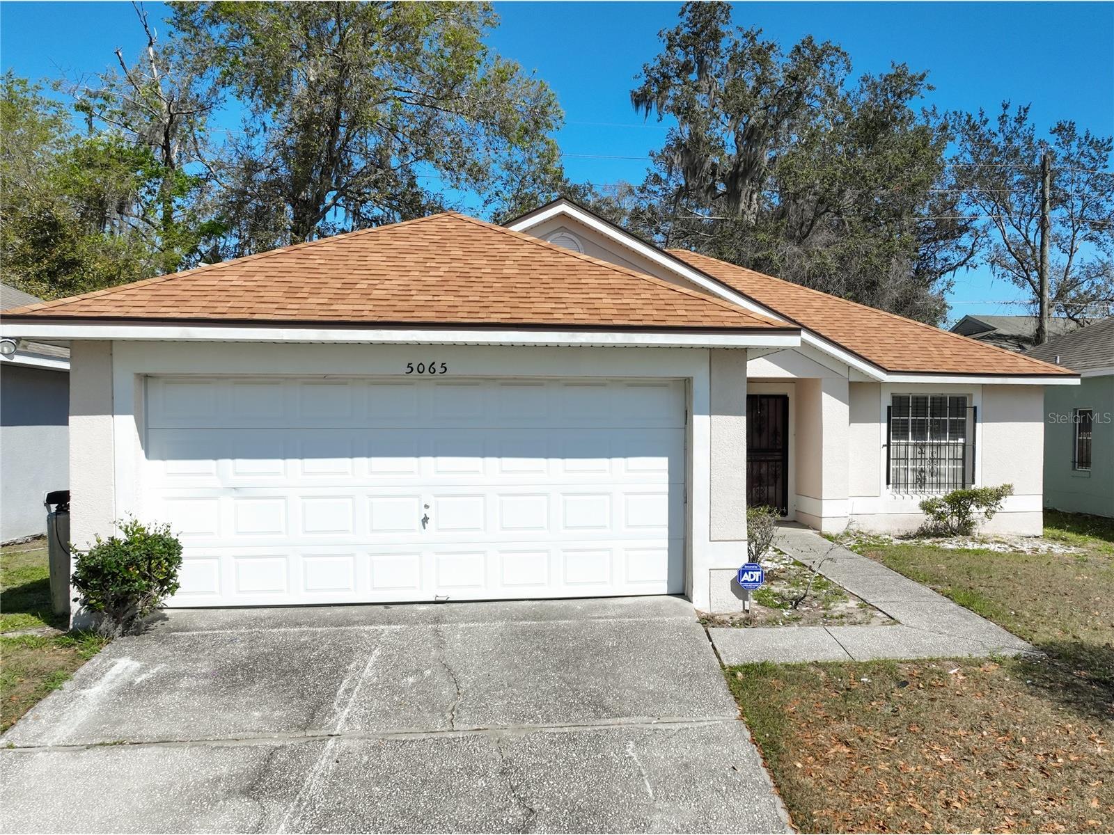 5065 Foxcroft Court Orlando FL 32808 V4947909 image3