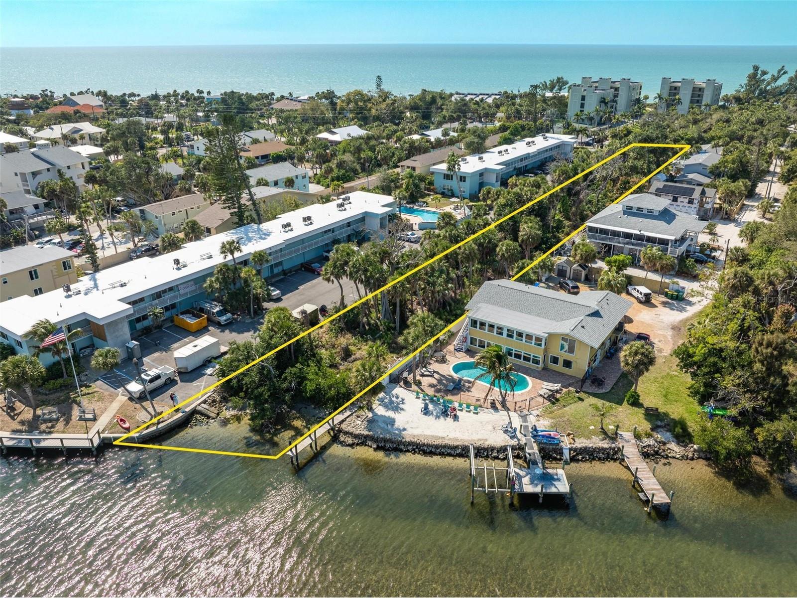5065 N Beach Road Englewood FL 34223 - LEMON BAY A4690050 image1