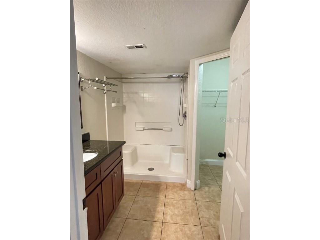 5065 Park Central Drive #1611 Orlando FL 32839 O6358929 image8