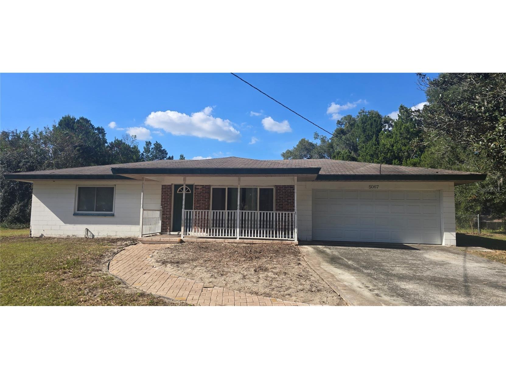 5067 Mockingbird Drive Dade City FL 33523 W7880968 image1