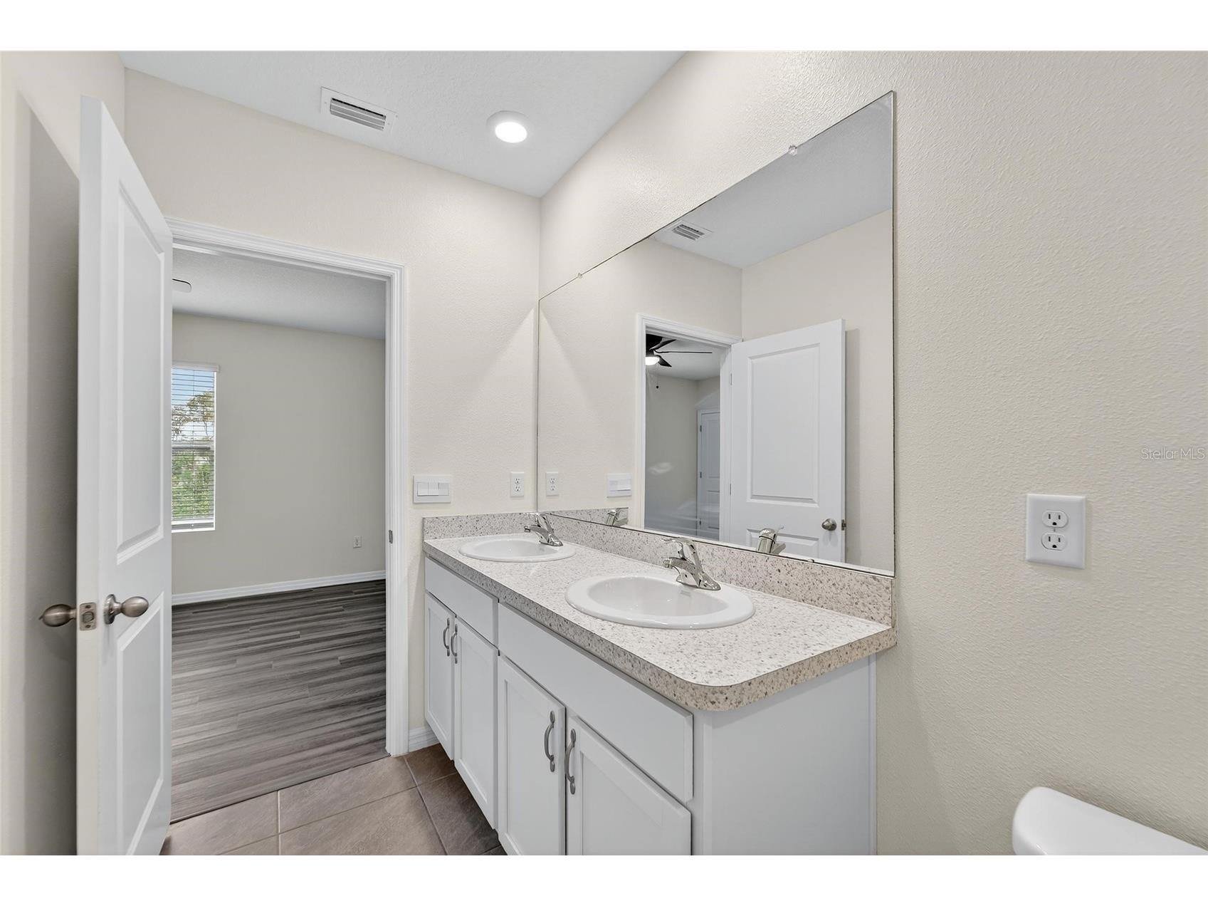 5068 Captain Davis Drive Wimauma FL 33598 TB8475107 image55