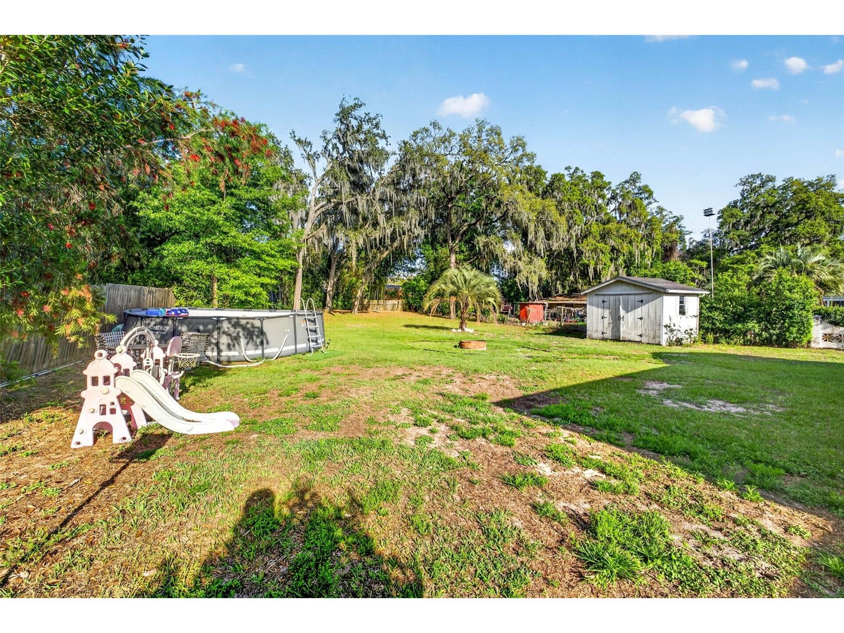 5068 Lakewood Drive Dade City FL 33523 TB8496898 image43