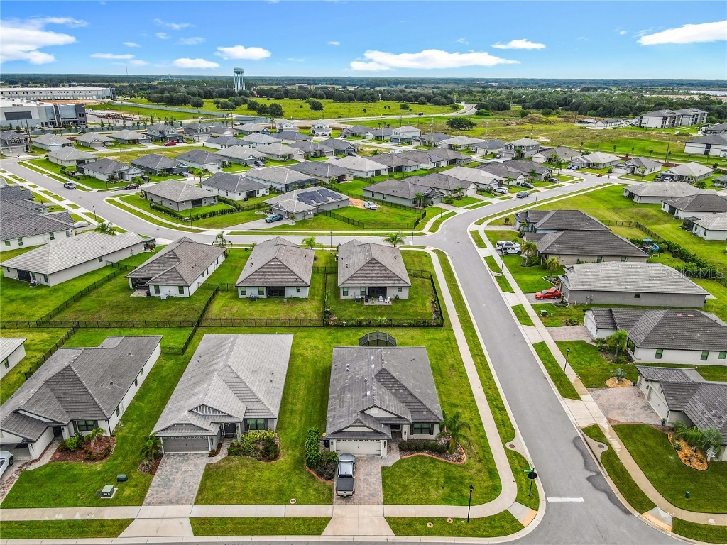 5068 Tennessee Lake Drive Auburndale FL 33823 - LAKE JULIANA P4936235 image1