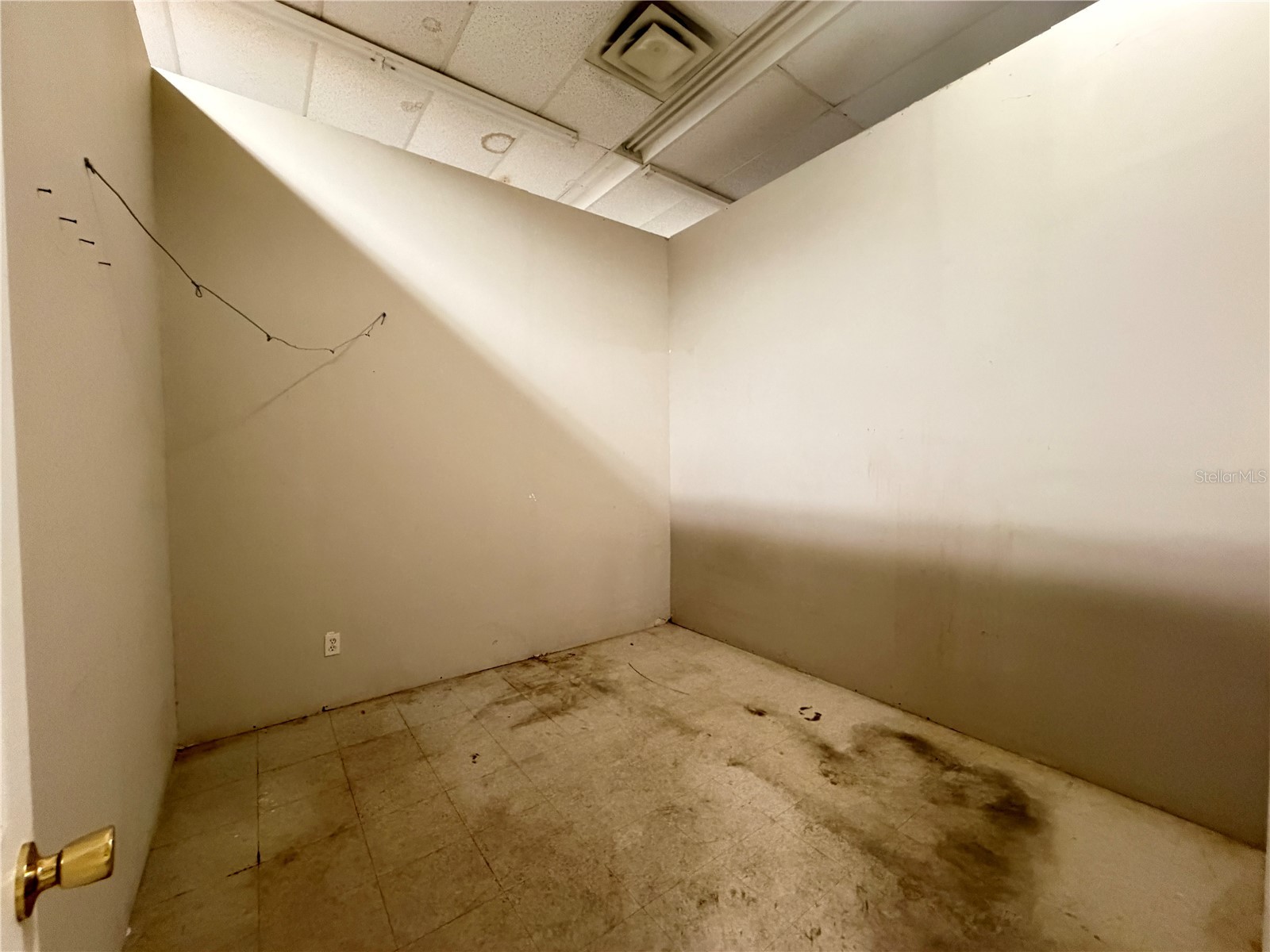 5068 W Colonial Drive #15 Orlando FL 32808 O6415128 image25