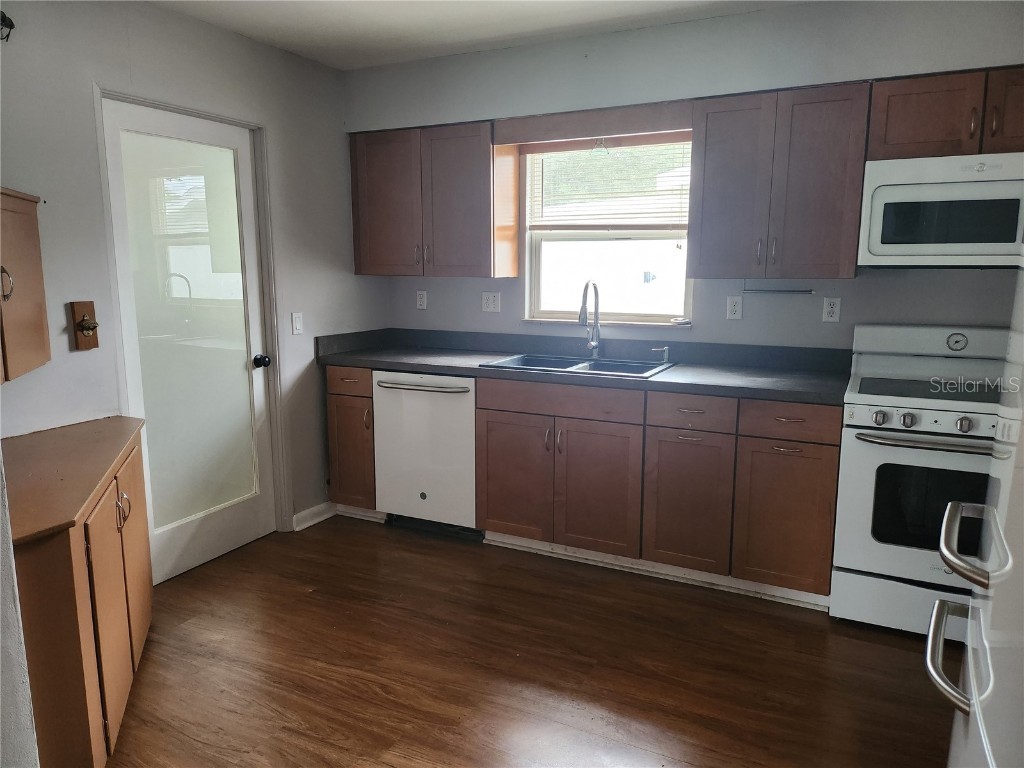 507 12th Street NW Largo FL 33770 TB8426925 image23