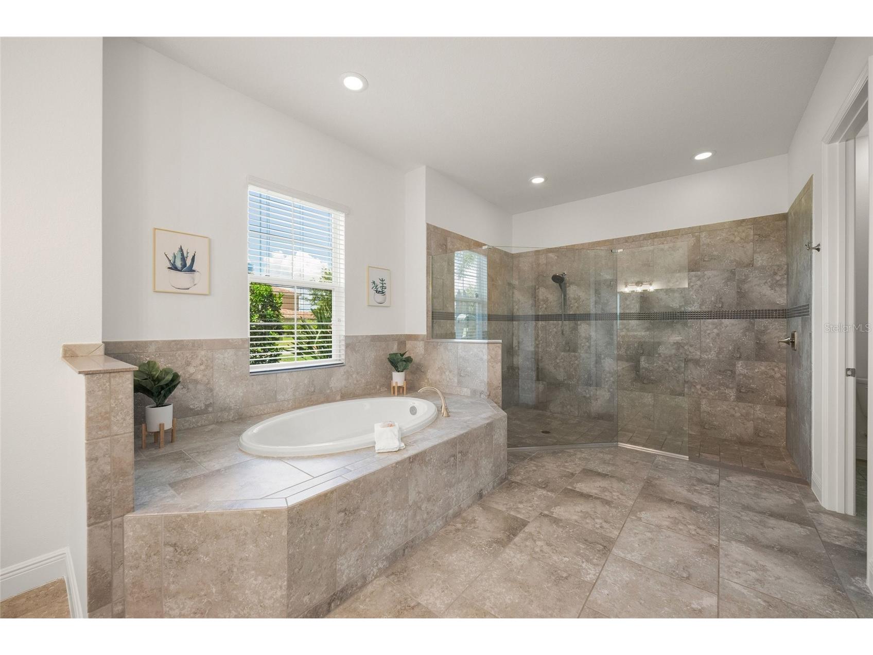 507 167th Boulevard E Bradenton FL 34212 A4690825 image40