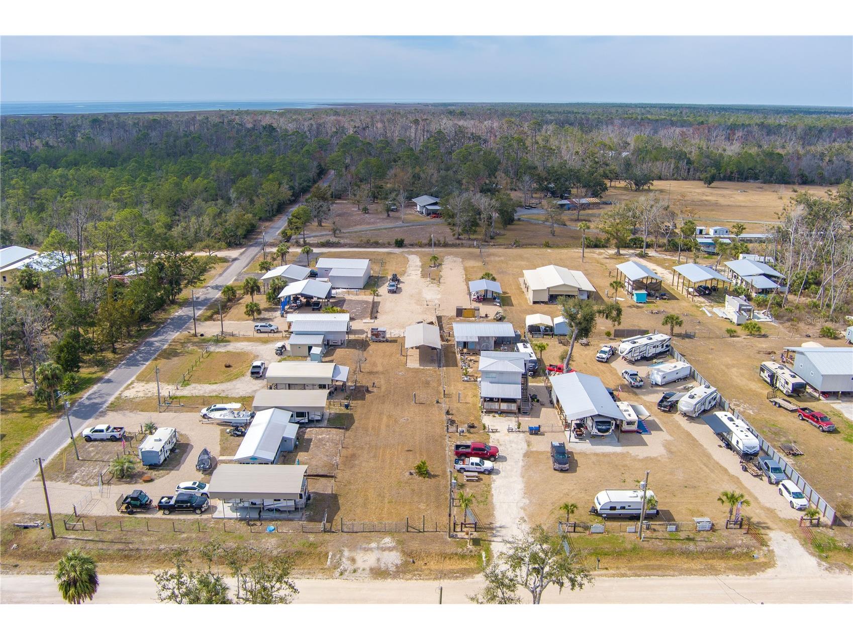507 4th Street NW Steinhatchee FL 32359 TB8475647 image40