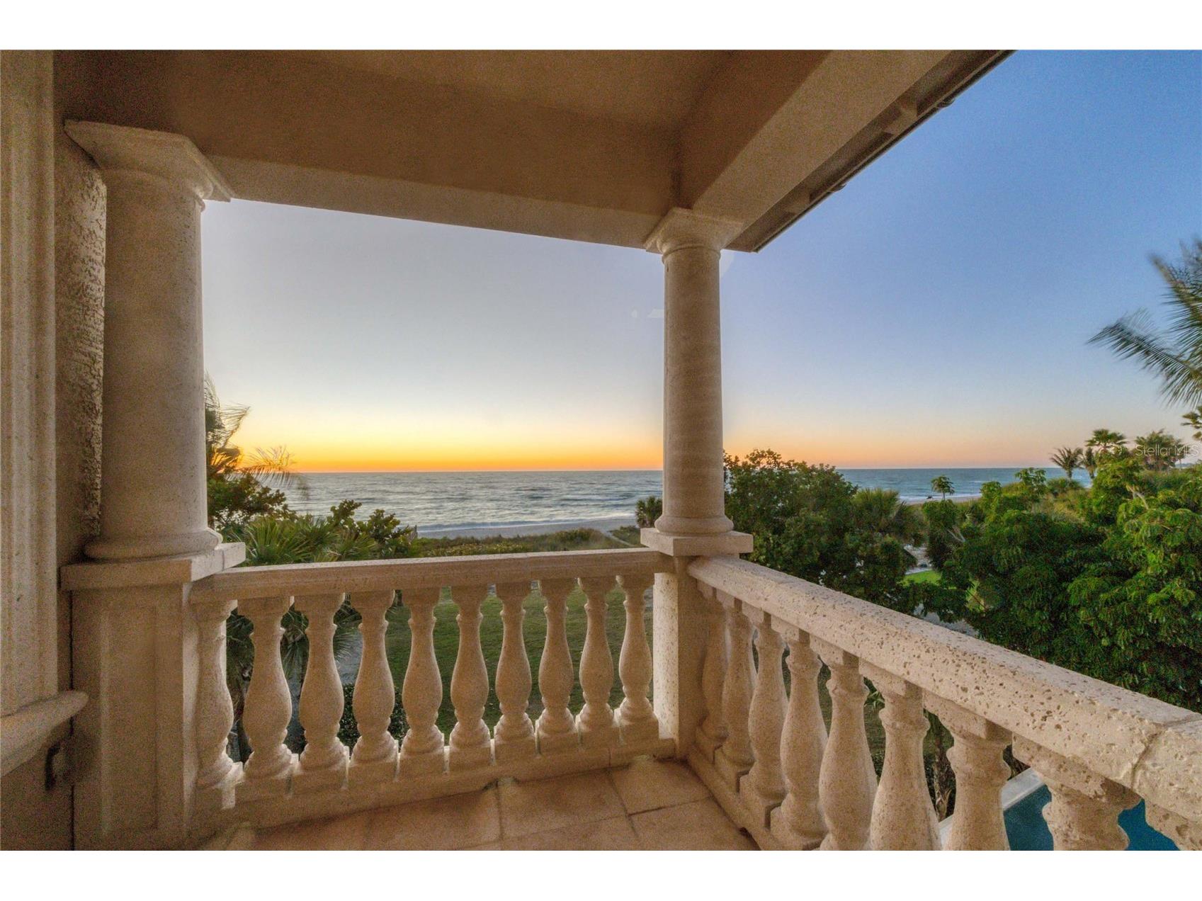 507 Casey Key Road Nokomis FL 34275 - DIRECT GULF FRONT A4632022 image32