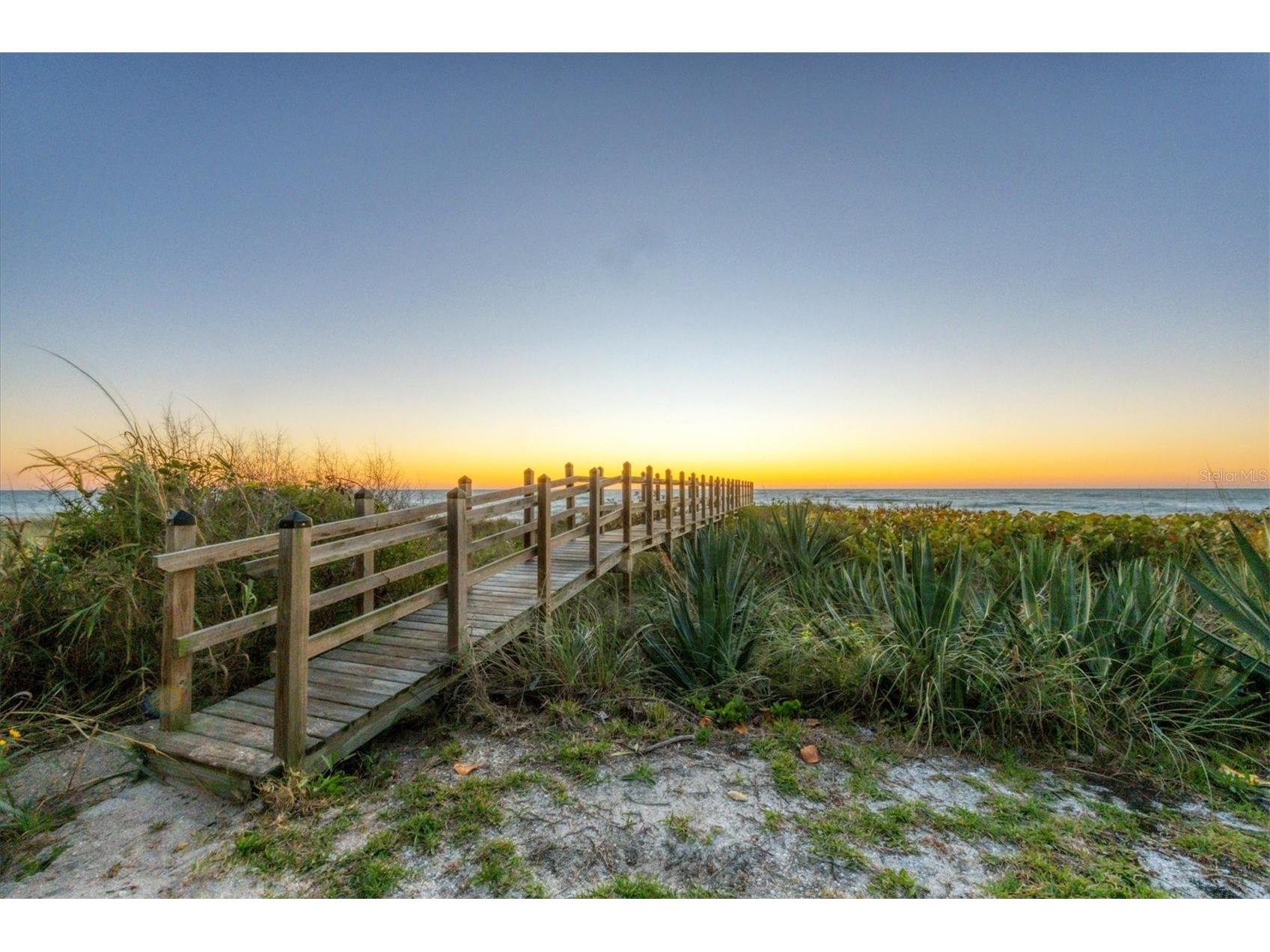 507 Casey Key Road Nokomis FL 34275 - DIRECT GULF FRONT A4632022 image51