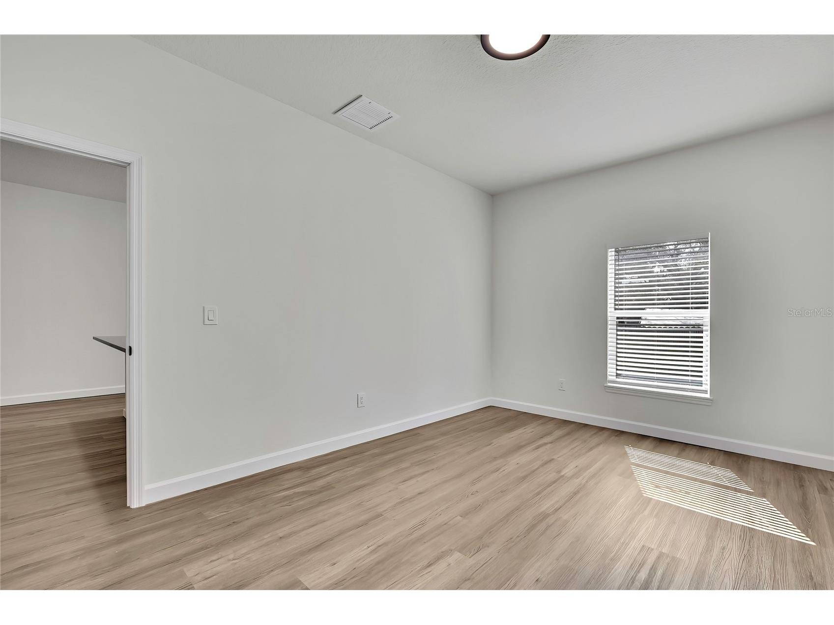 507 E Baker Tampa FL 33603 TB8478793 image21