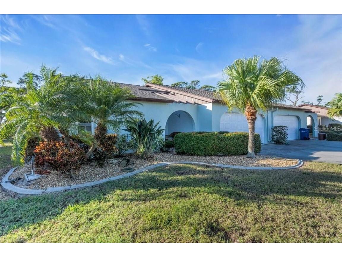 507 Foxwood Boulevard #4 Englewood FL 34223 N6140320 image1