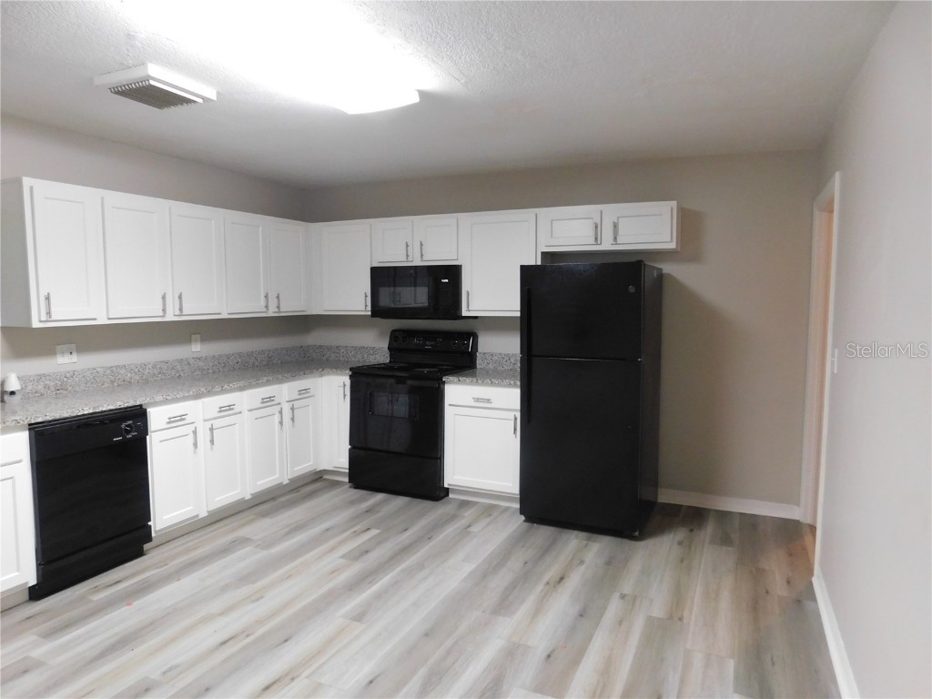 507 Francis Boulevard Lakeland FL 33801 TB8405372 image5