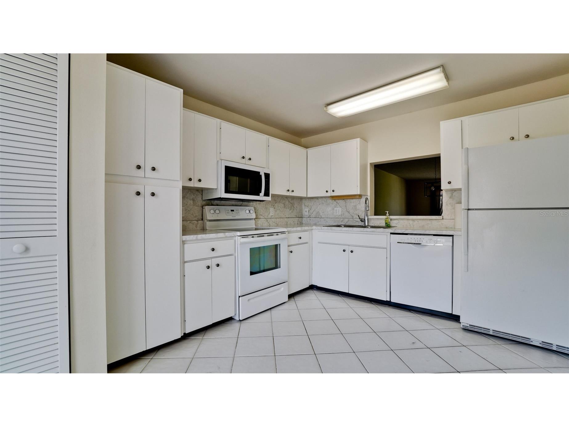 507 Lakeside Drive #507 Bradenton FL 34210 A4697167 image27