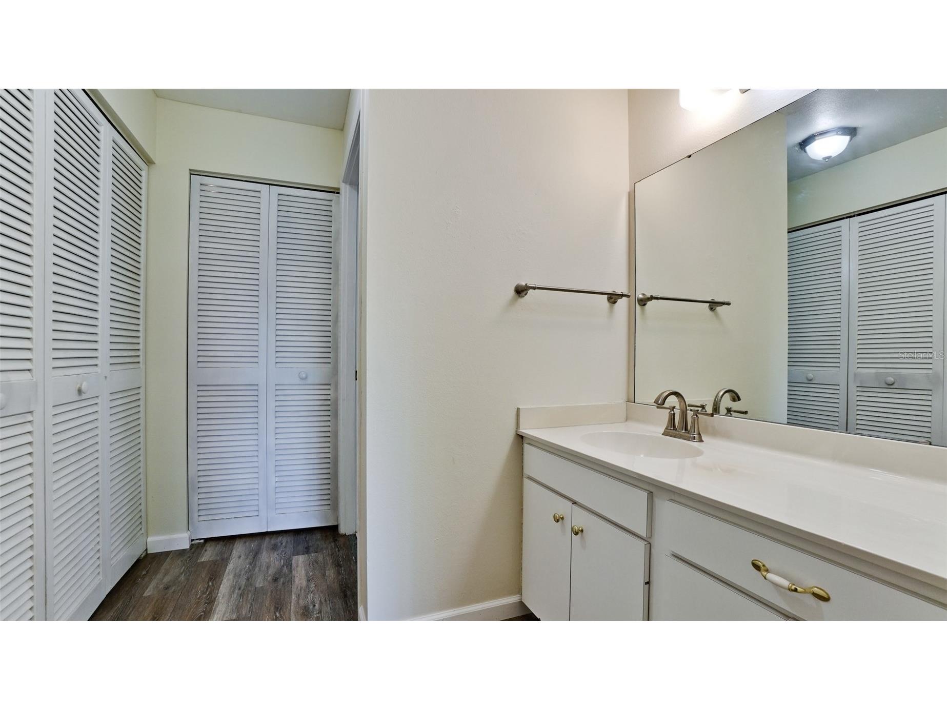 507 Lakeside Drive #507 Bradenton FL 34210 A4697167 image32