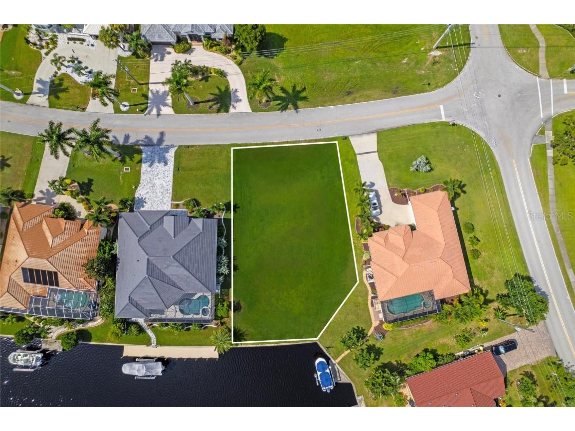 507 Madrid Boulevard Punta Gorda FL 33950 C7497840 image10