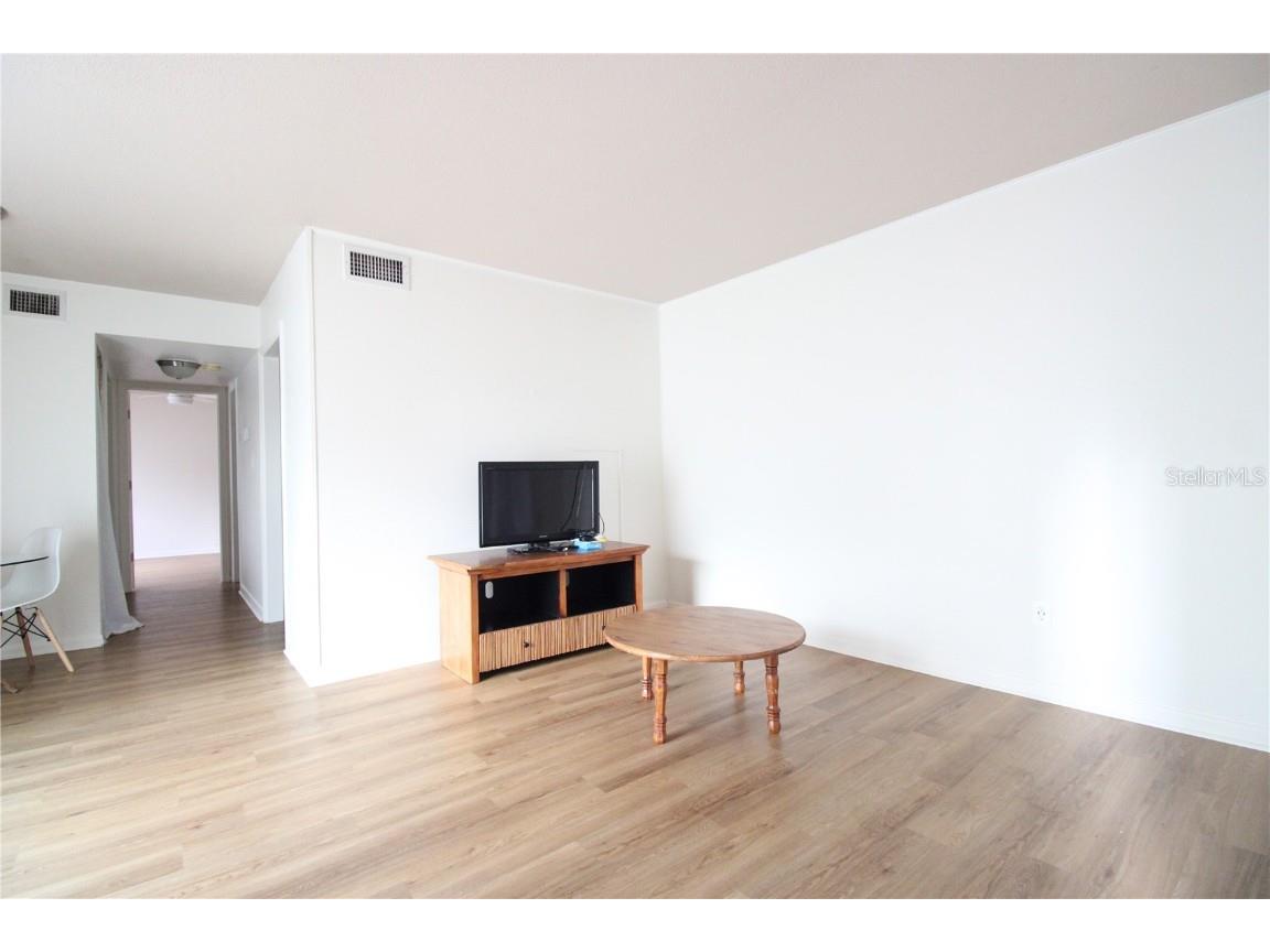 507 NW 39th Road #112 Gainesville FL 32607 GC535373 image17