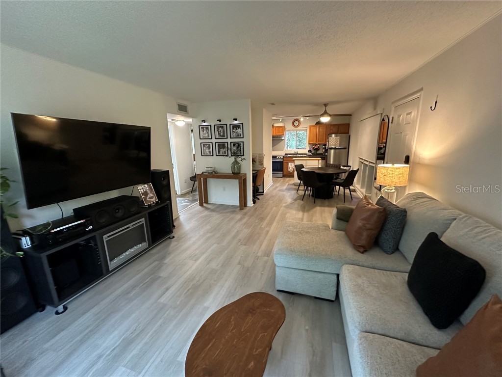 507 NW 39th Road #208 Gainesville FL 32607 GC534405 image9