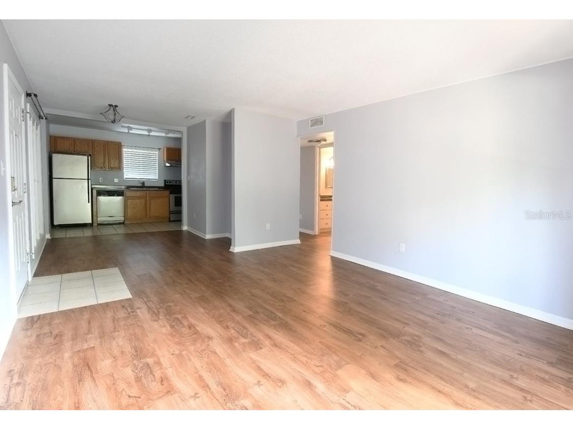 507 NW 39th Road #215 Gainesville FL 32607 GC533532 image2