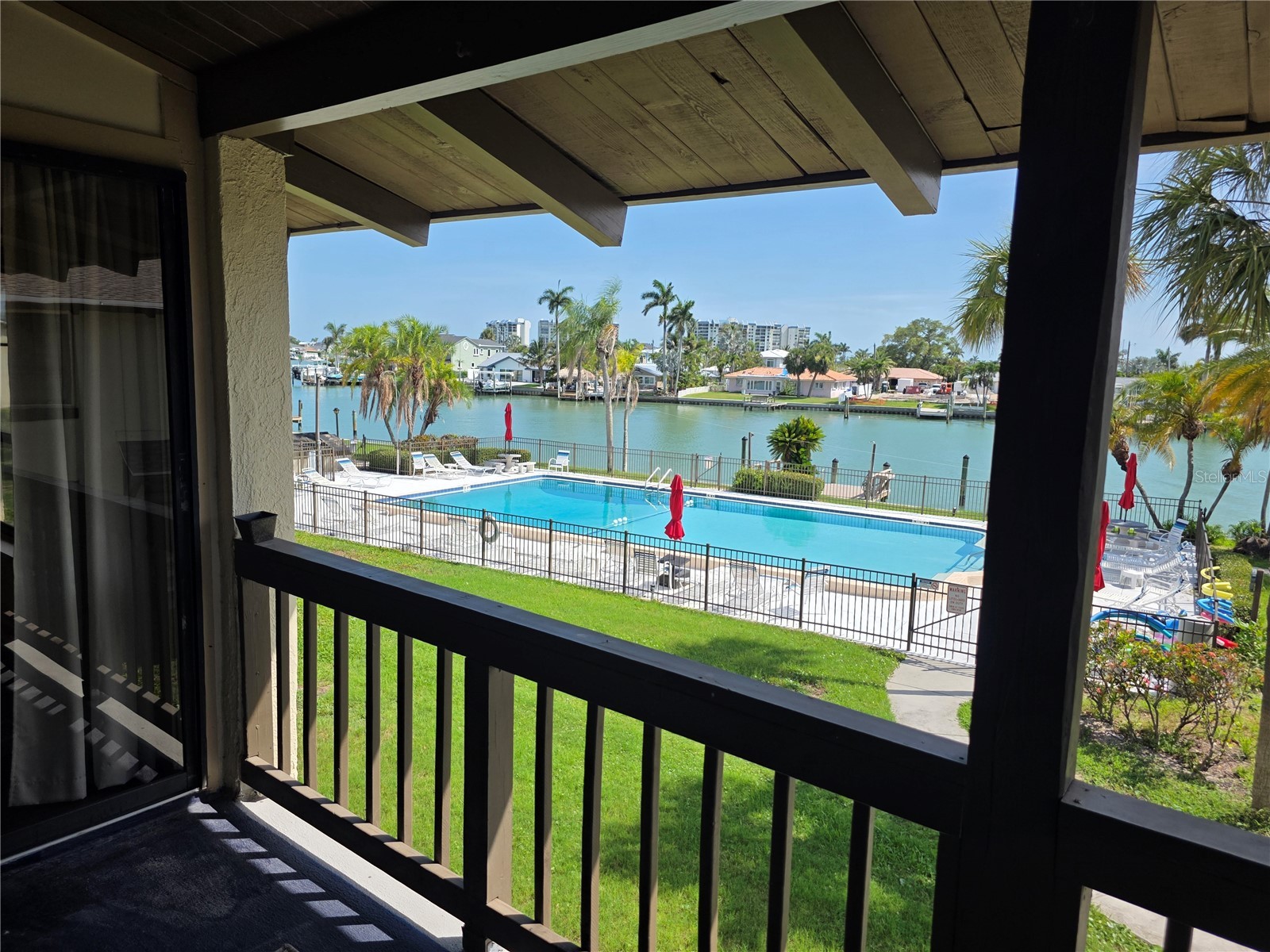 507 Plaza Seville Court #514 Treasure Island FL 33706 TB8514373 image2