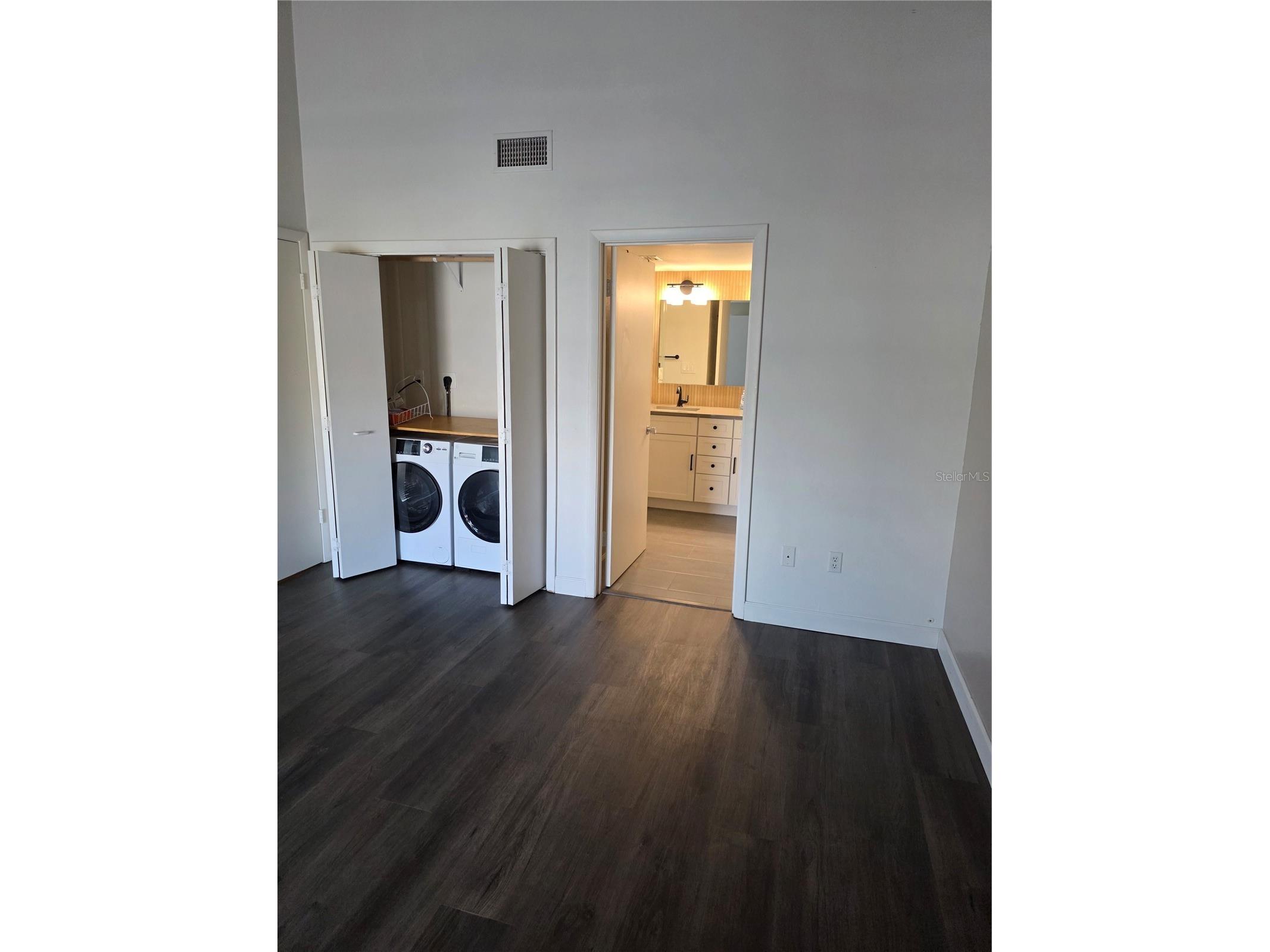 507 Plaza Seville Court #514 Treasure Island FL 33706 TB8514373 image20