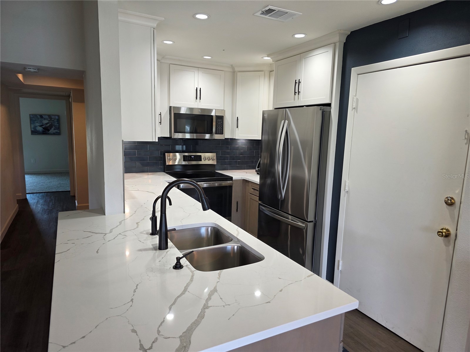 507 Plaza Seville Court #514 Treasure Island FL 33706 TB8514373 image7
