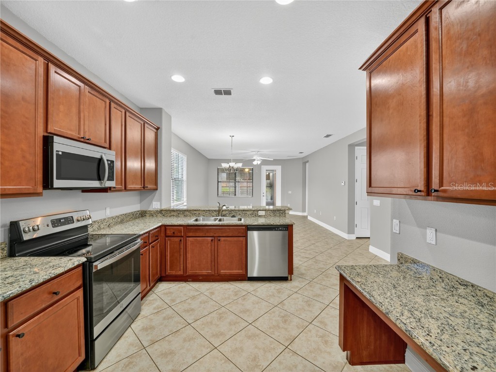 507 Presido Park Place Kissimmee FL 34759 TB8429298 image8