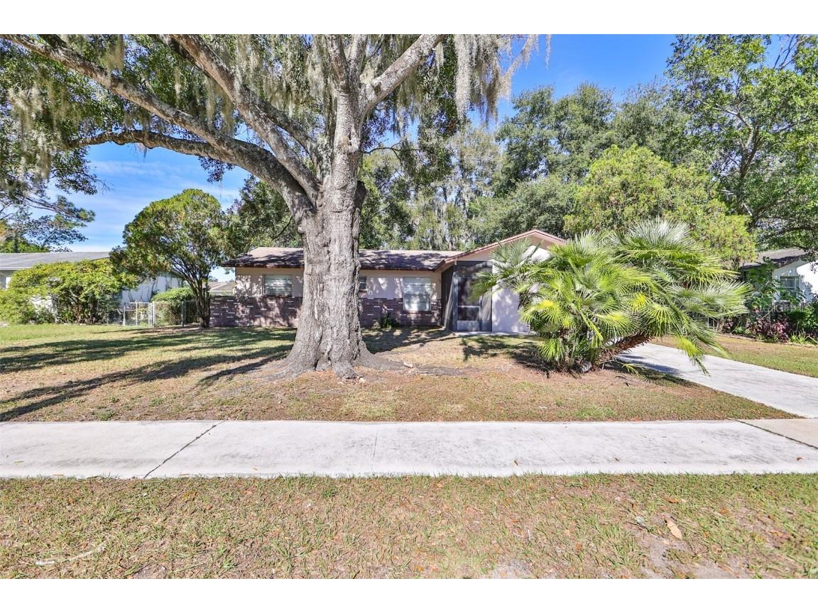 507 Robin Hill Circle Brandon FL 33510 T3490578 image1
