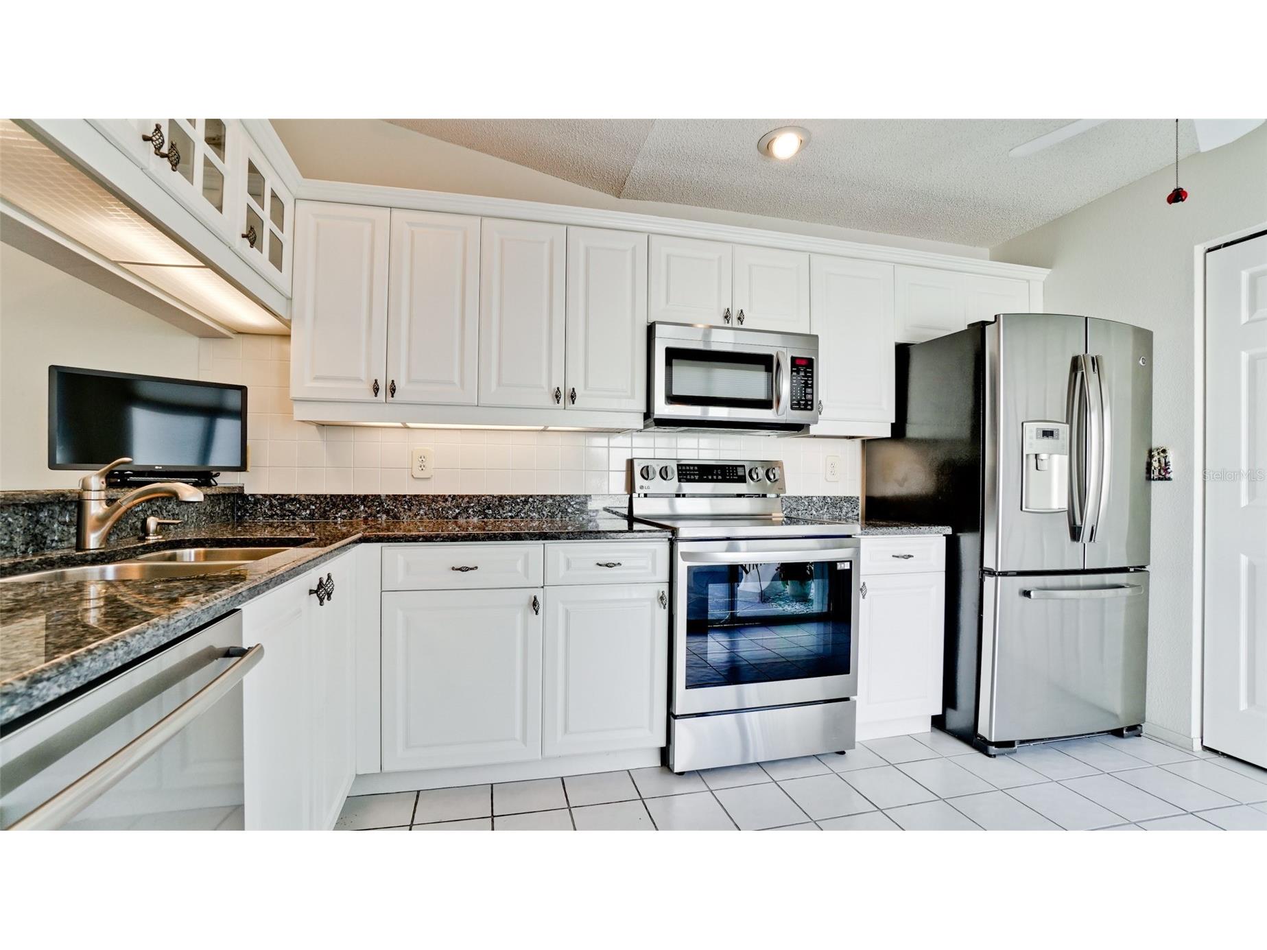 507 Sanderling Circle Bradenton FL 34209 - LAKE # 2 A4683781 image14