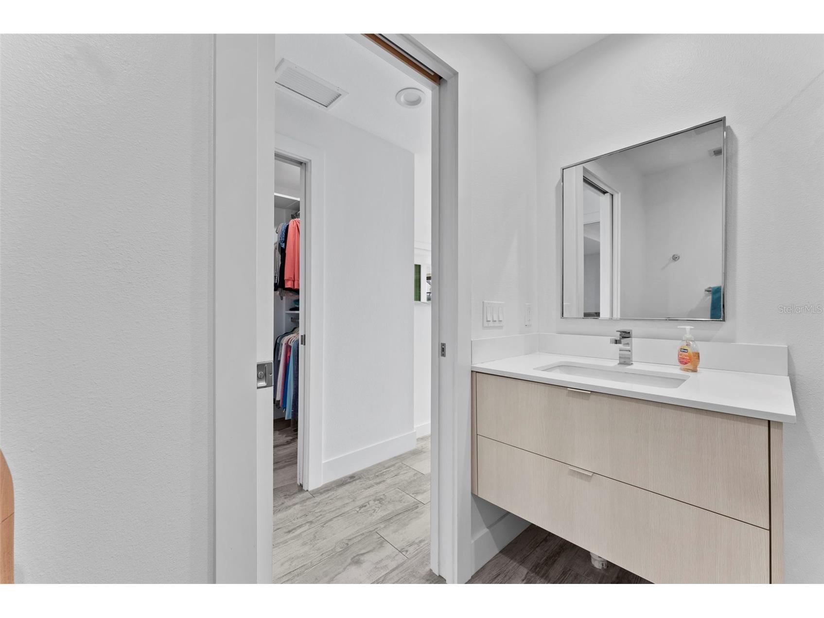 507 Sante Joseph Street Venice FL 34285 A4678667 image28