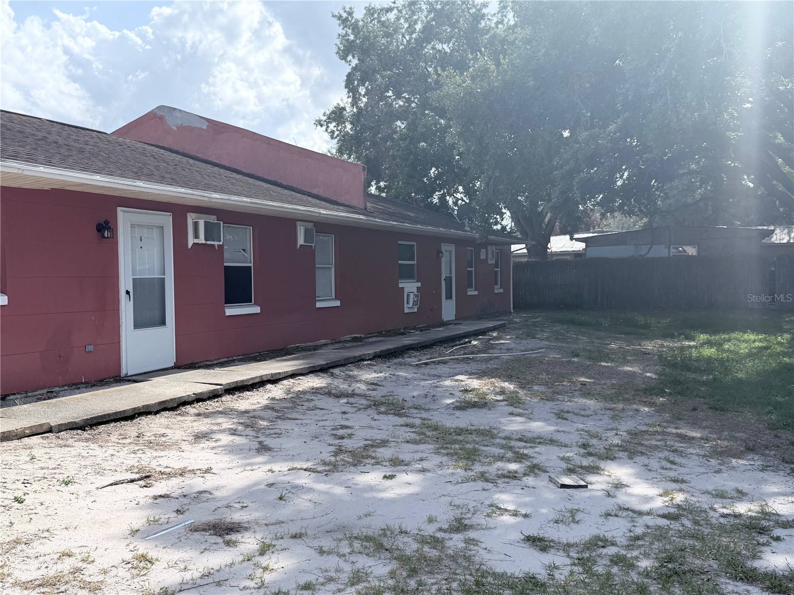 507 Twin Pines Lane #C Auburndale FL 33823 L4962321 image1