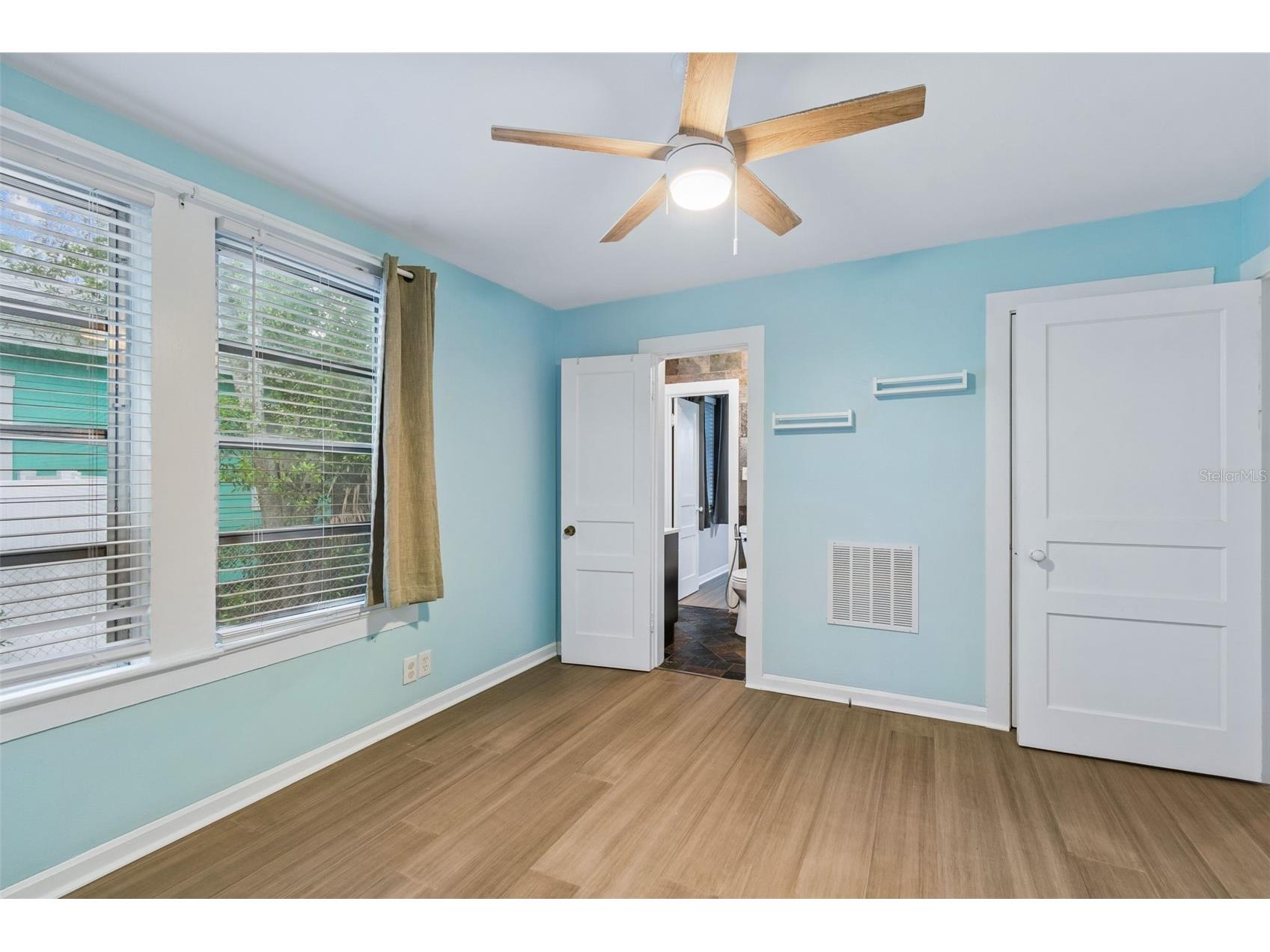 507 W Paris Street Tampa FL 33604 TB8489616 image20