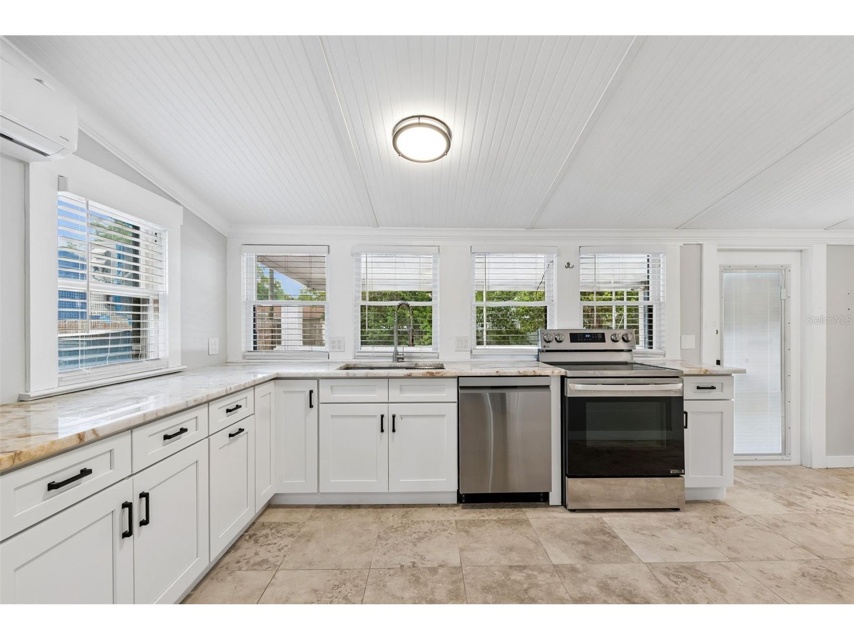 507 W Paris Street Tampa FL 33604 TB8489616 image9