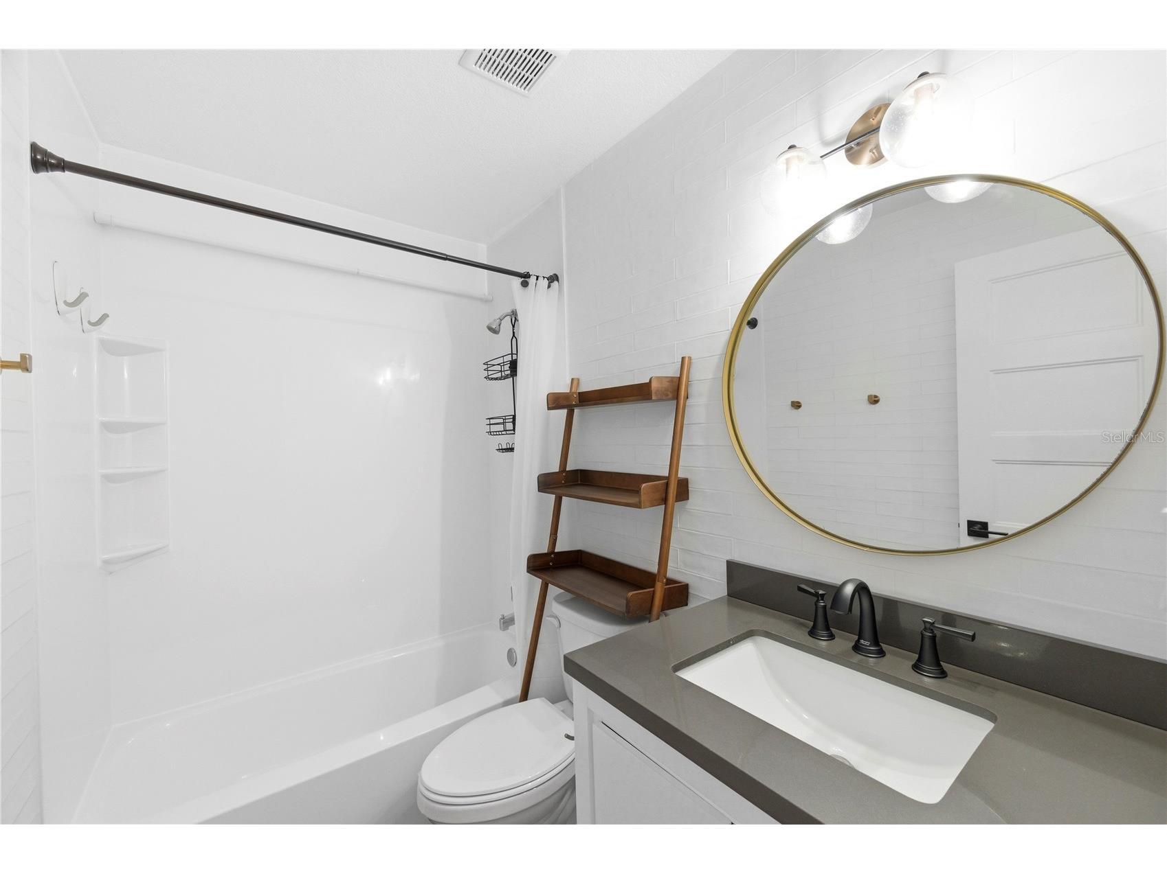 5070 Beach Drive SE #A Saint Petersburg FL 33705 TB8509985 image10