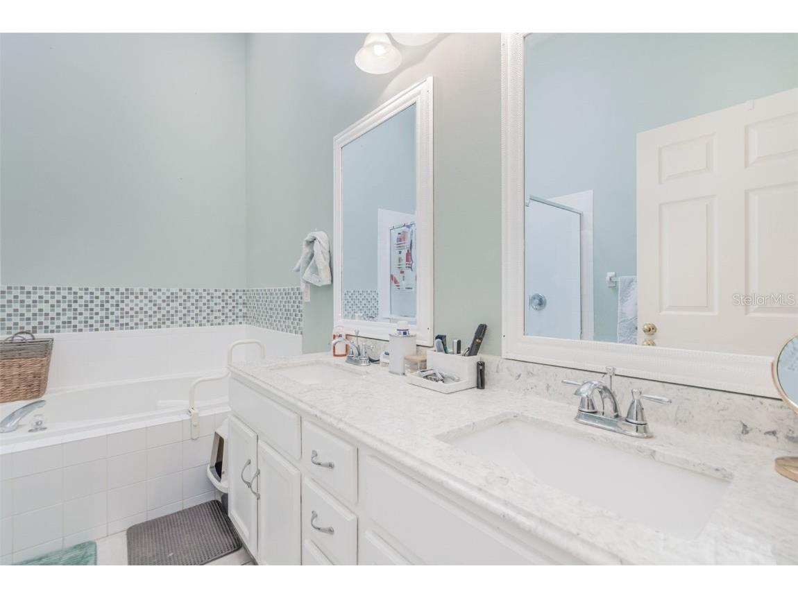 5070 Hook Hollow Circle Orlando FL 32837 O6362686 image18