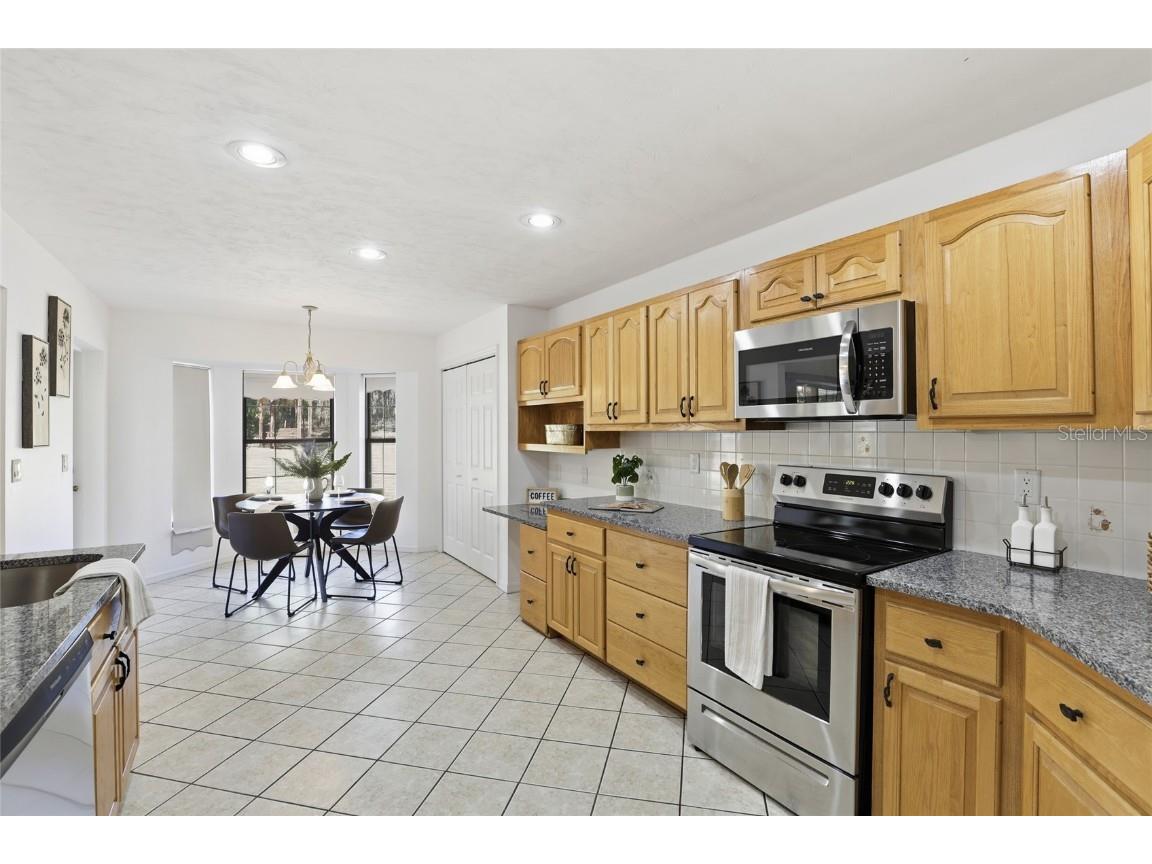 5070 NE 52nd Place High Springs FL 32643 GC535708 image14