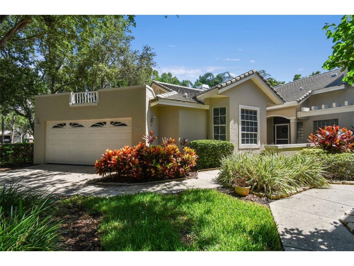 5070 White Pine Circle NE Saint Petersburg FL 33703 T3535855 image1