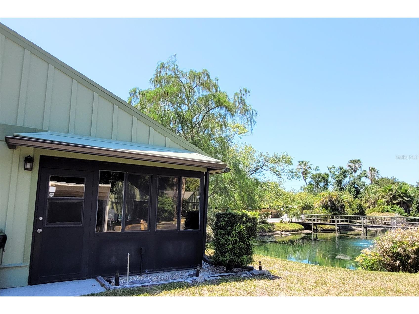 5071 Barrington Circle #1602 Sarasota FL 34234 A4691290 image1