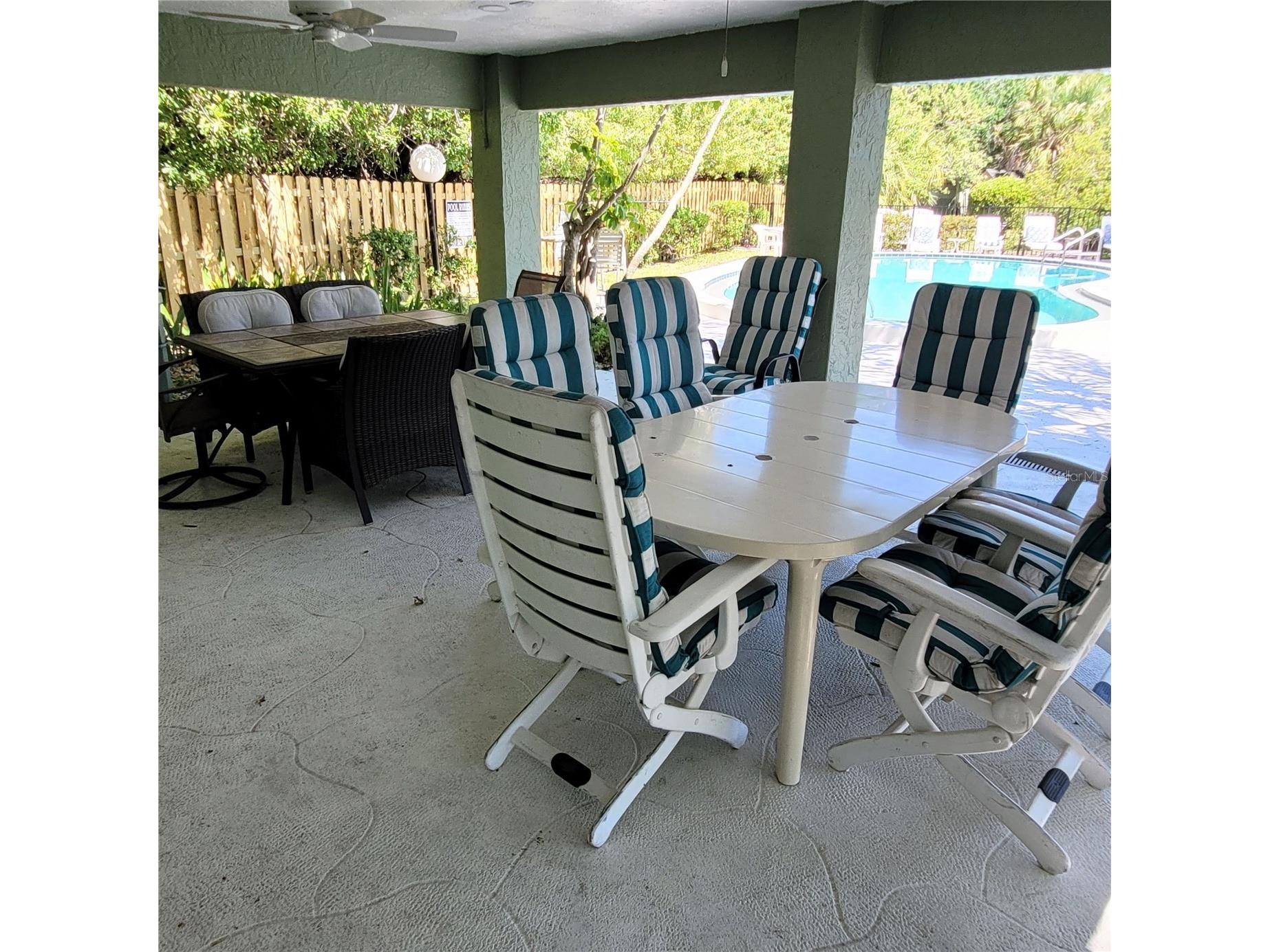 5071 Barrington Circle #1602 Sarasota FL 34234 A4691290 image42