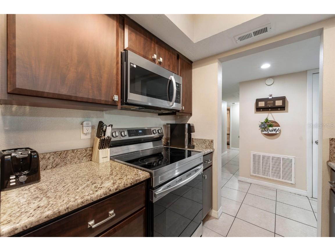 5071 Eaglesmere Drive #C01 Orlando FL 32819 O6341257 image9