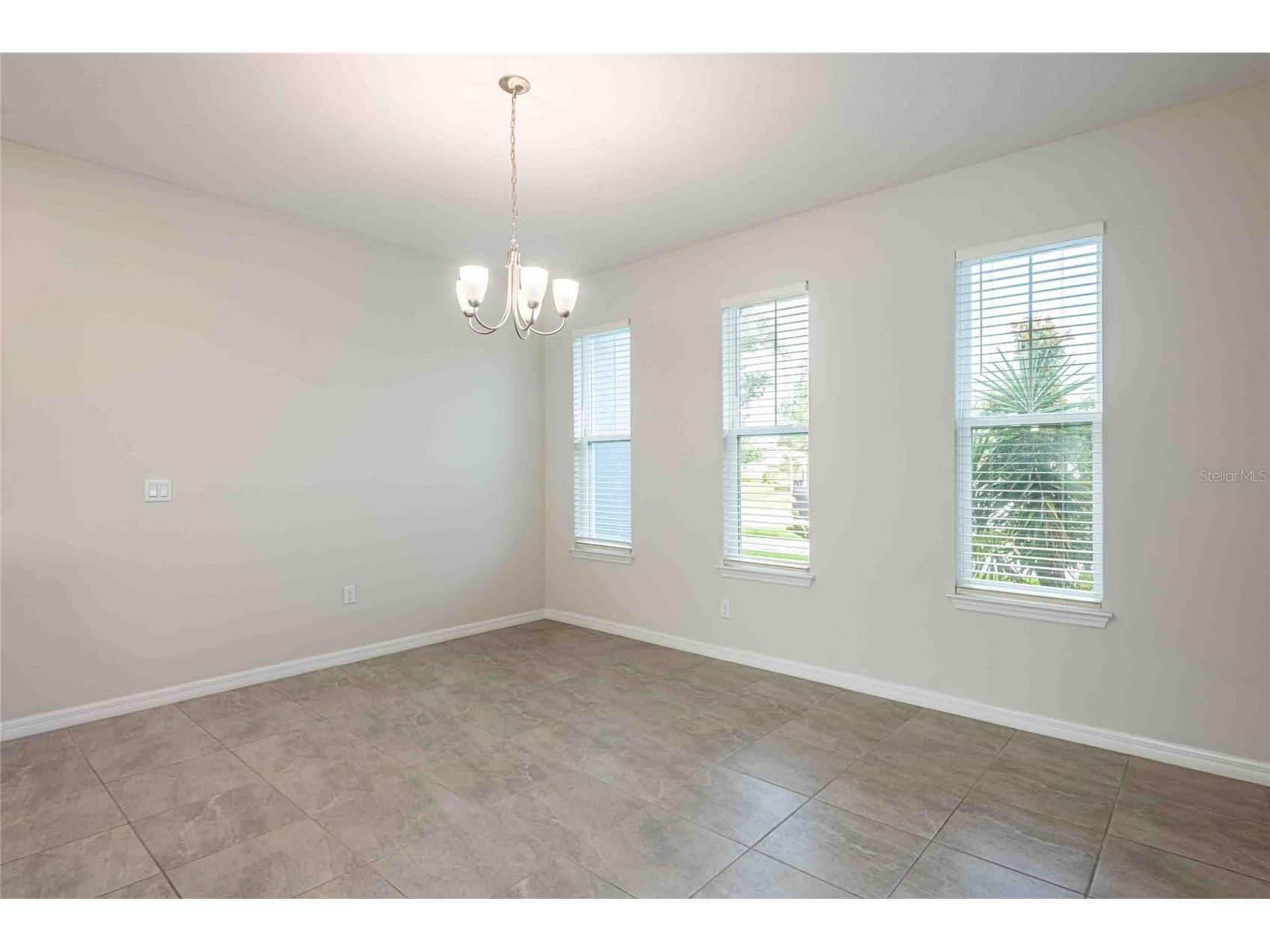 5072 Avalon Park Boulevard Wesley Chapel FL 33545 TB8508471 image19