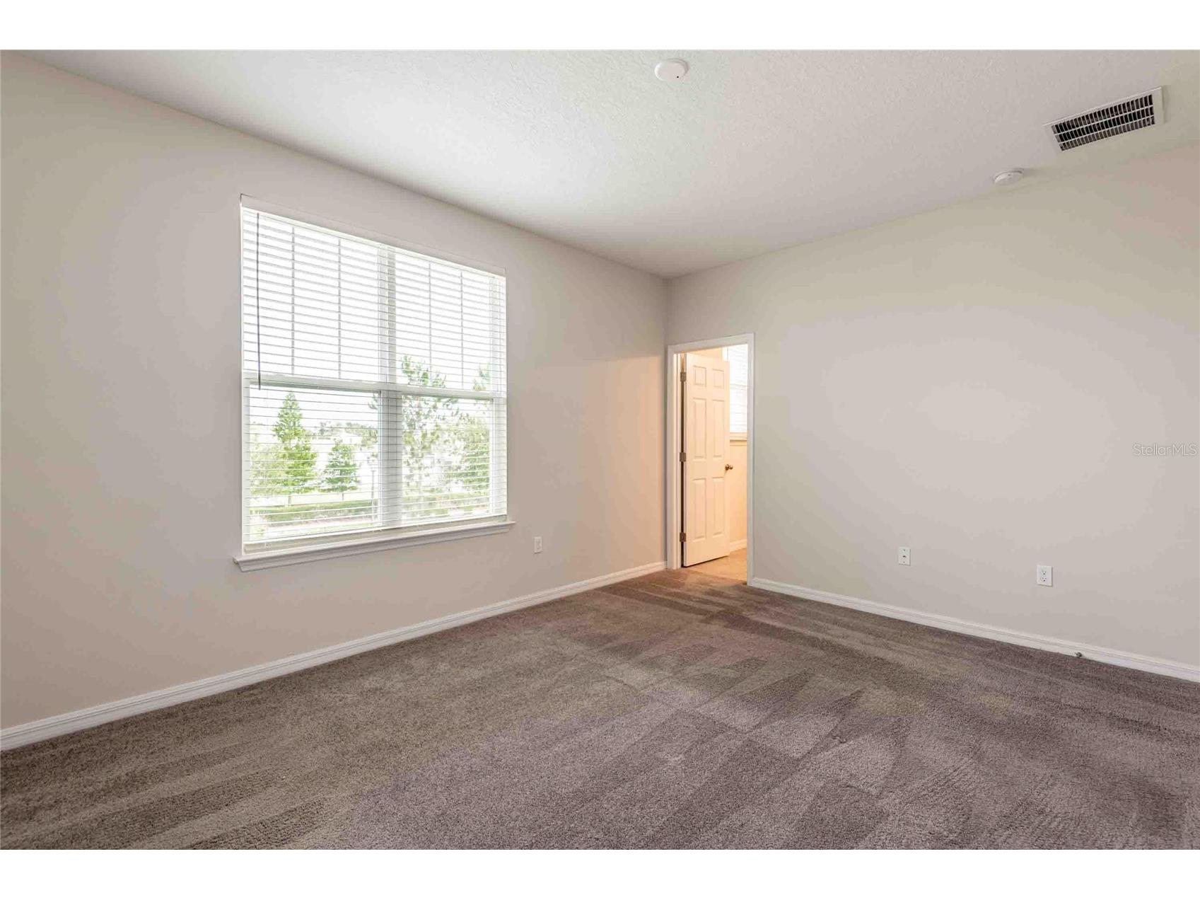 5072 Avalon Park Boulevard Wesley Chapel FL 33545 TB8508471 image33