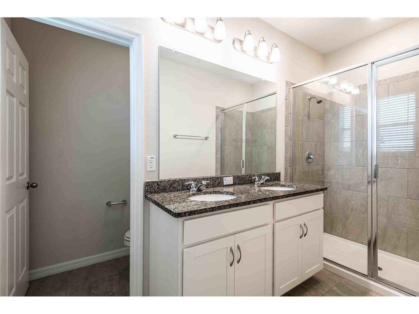 5072 Avalon Park Boulevard Wesley Chapel FL 33545 TB8508471 image36