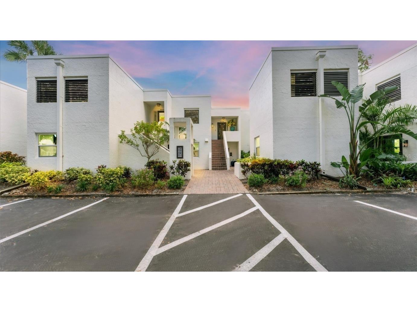 5072 Marsh Field Road #83 Sarasota FL 34235 A4631773 image1