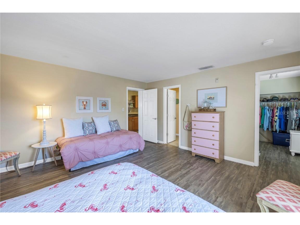 5072 Starfish Drive SE #F Saint Petersburg FL 33705 TB8451644 image18