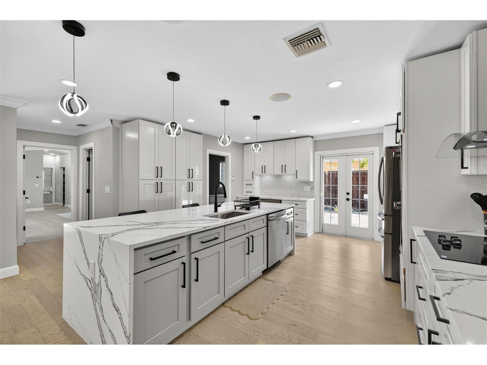 5073 Higel Avenue Sarasota FL 34242 A4693713 image21