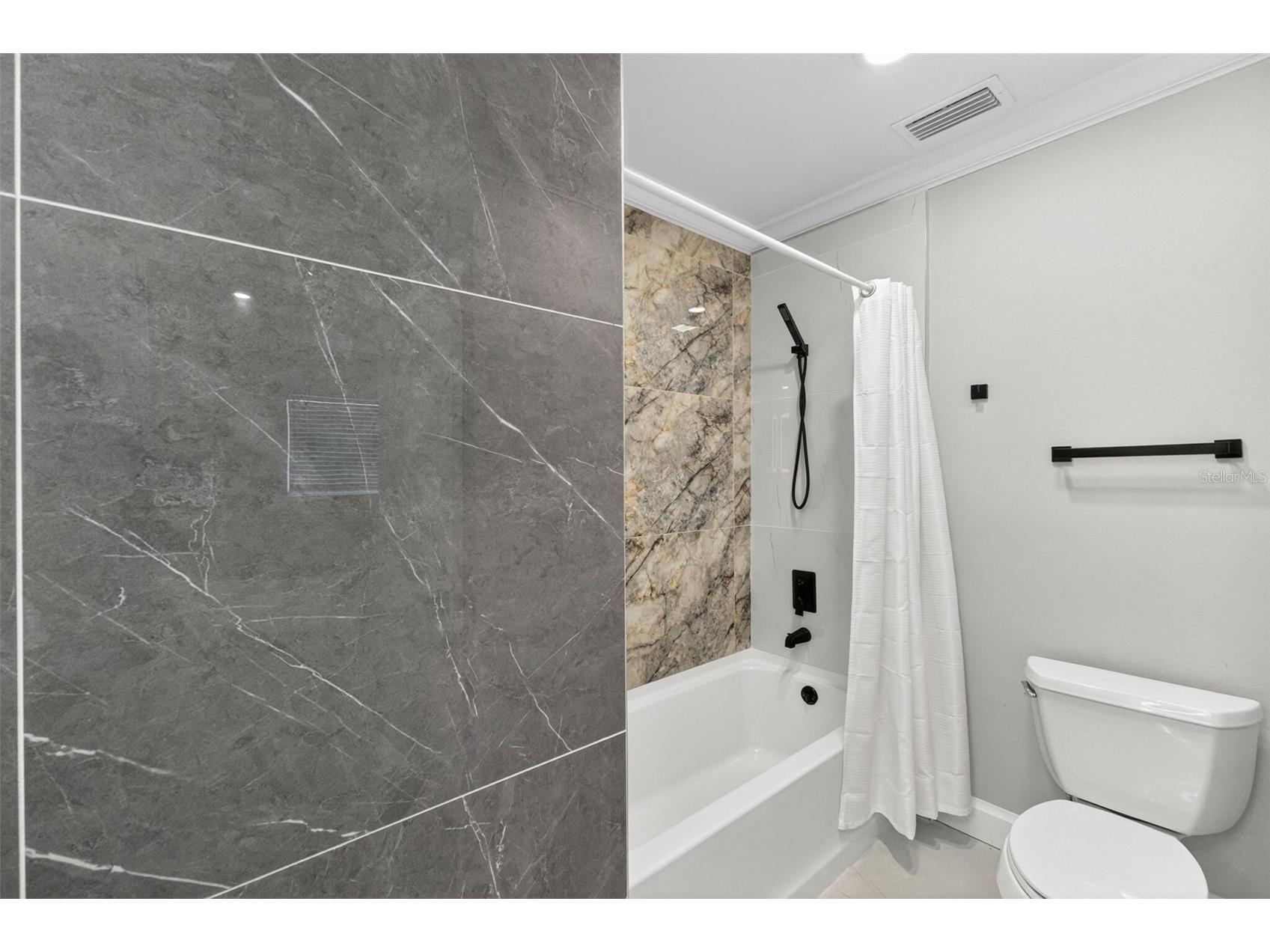 5073 Higel Avenue Sarasota FL 34242 A4693713 image28